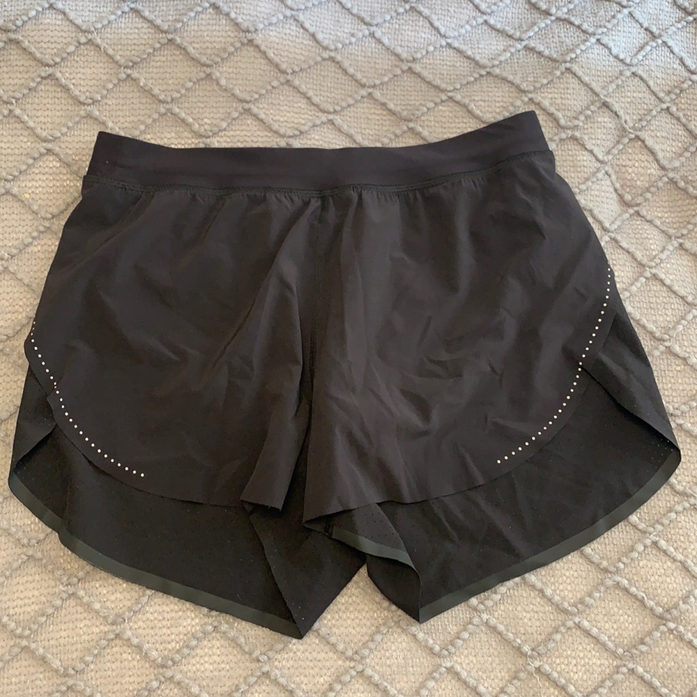 Lululemon Find Your Pace High-Rise 3” Shorts